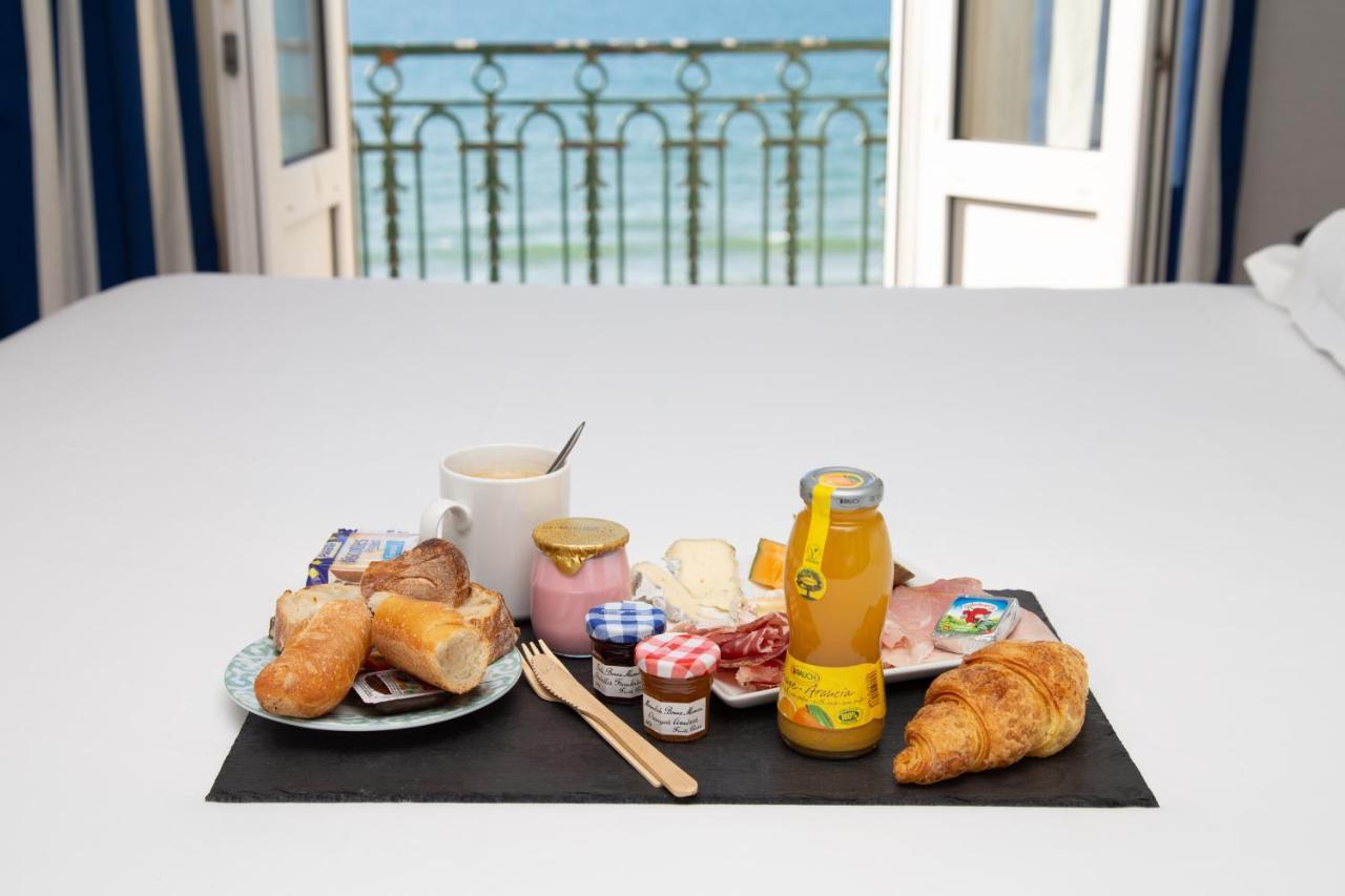 Hotel Kyriad Saint Malo Centre Plage Esterno foto